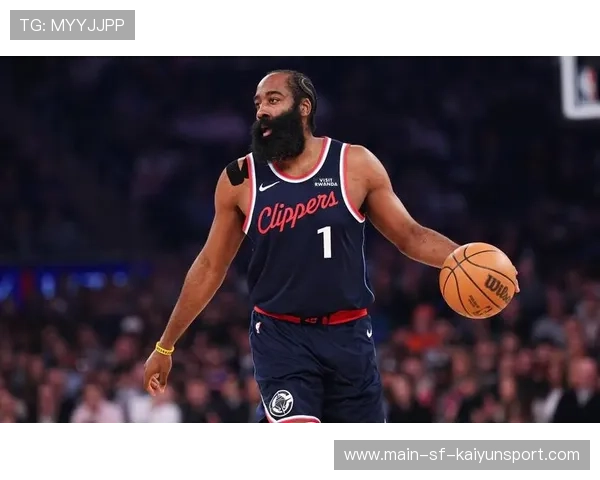 快船距离沉船也就一步之遥的事情了，这赛季除了哈登到退步了，快船有多少人离队